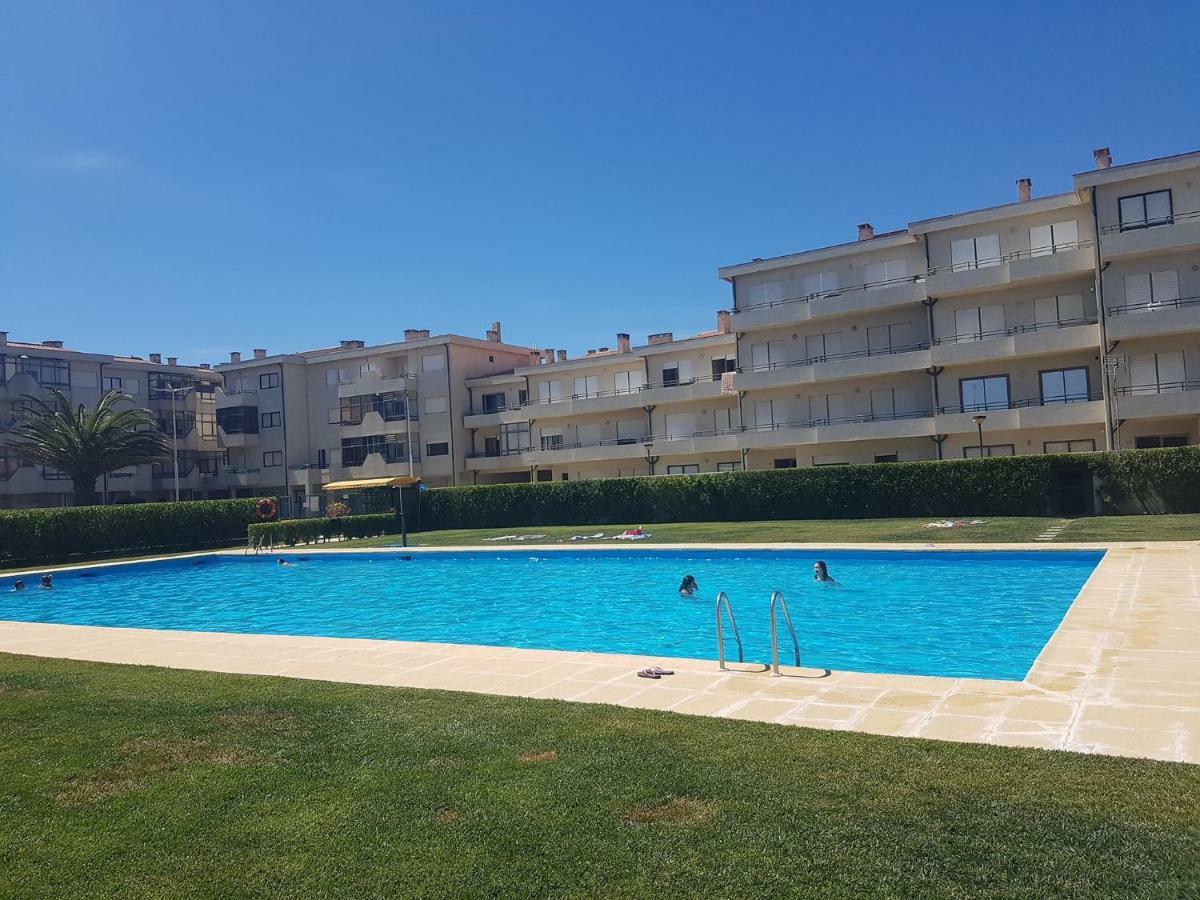 Sunny Beach Apartment Holidays Віла-ду-Конде Екстер'єр фото